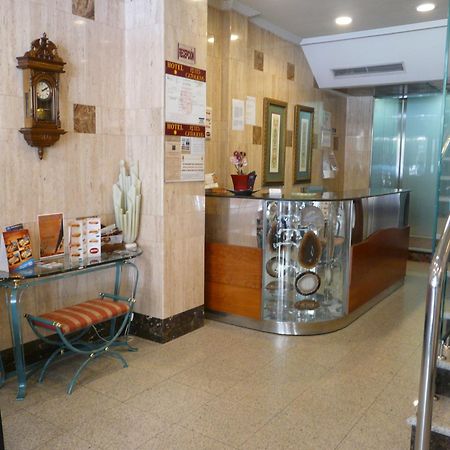 Hotel Reyes Catolicos Salamanca Kültér fotó
