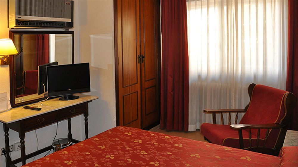 Hotel Reyes Catolicos Salamanca Kültér fotó