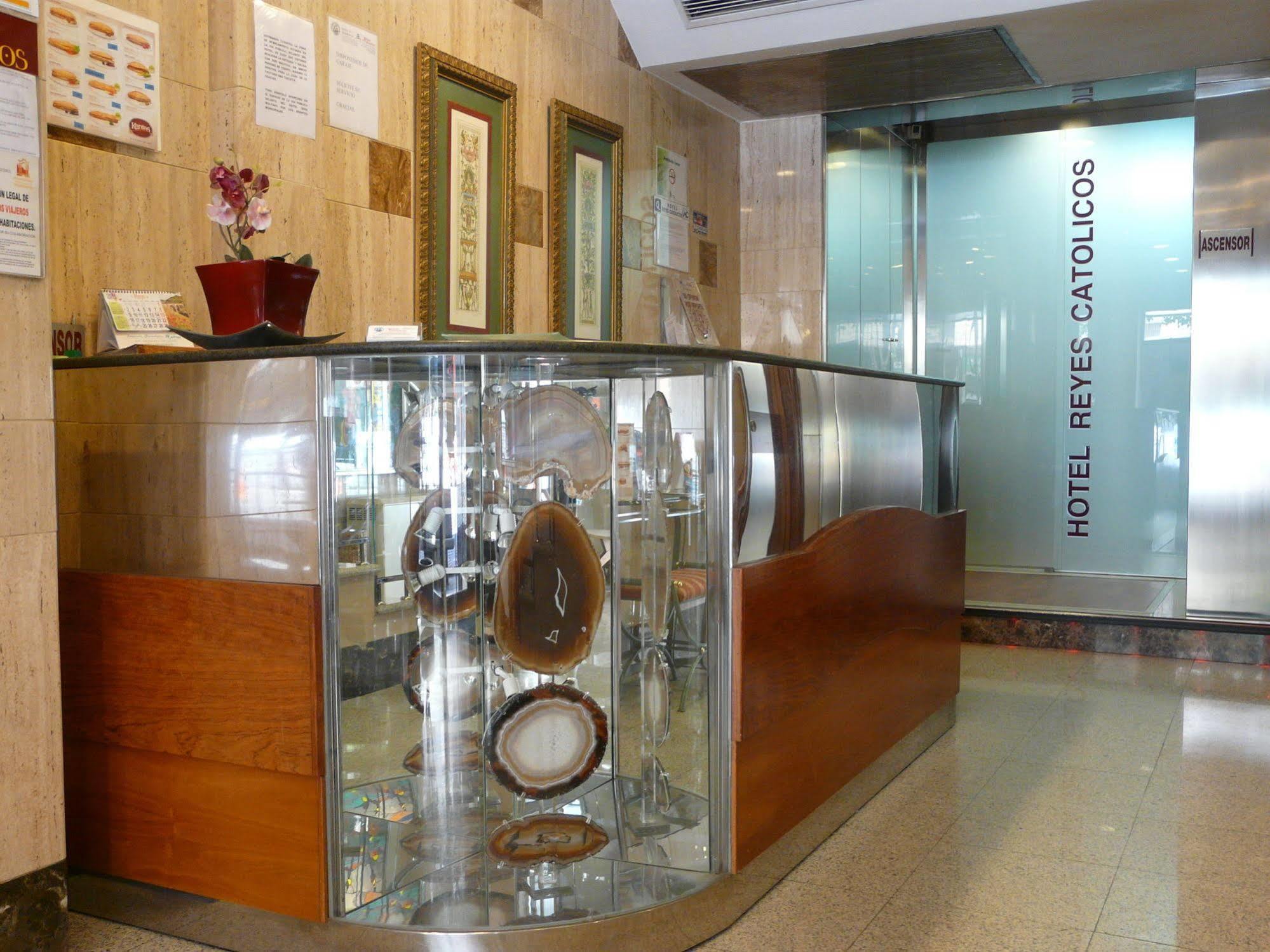 Hotel Reyes Catolicos Salamanca Kültér fotó