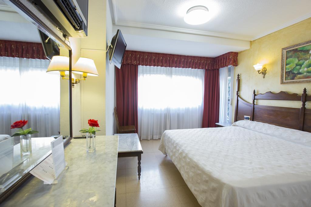 Hotel Reyes Catolicos Salamanca Kültér fotó