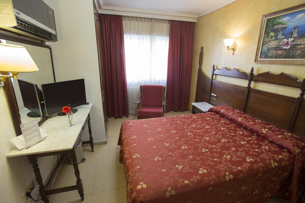 Hotel Reyes Catolicos Salamanca Kültér fotó